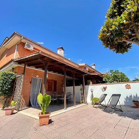 Villa Marina Torvaianica Exteriör bild